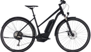 Vélo Electrique Cube 2018 Cross Hybrid Race Allroad 500 Trapeze